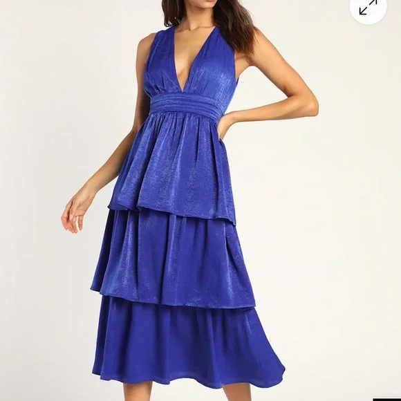 Lulus royal blue tiered dress - Picture 1 of 6
